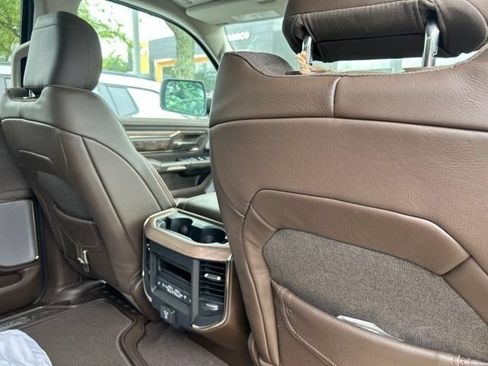 Used 2026 RAM 1500 Limited AWD/4WD image 11