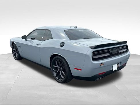 Used 2022 Dodge Challenger R/T w/ Blacktop Package RWD image 5