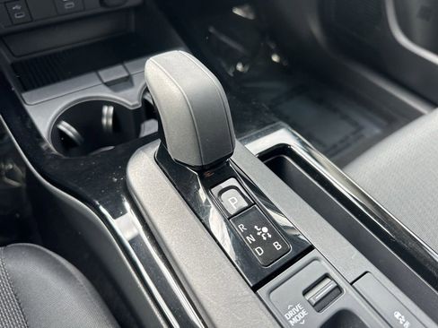 Used 2025 Toyota Prius LE image 15