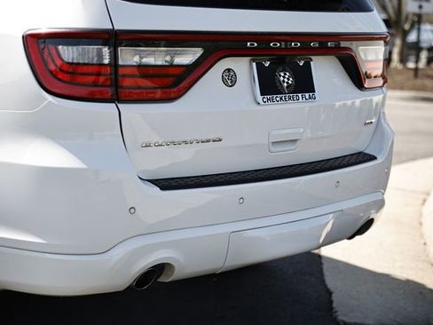 Used 2024 Dodge Durango GT RWD image 9