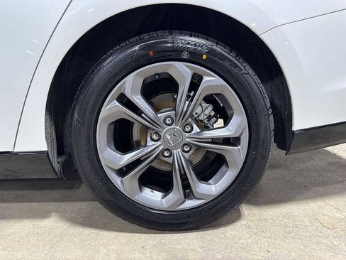Used 2025 Honda Accord EX-L image 10