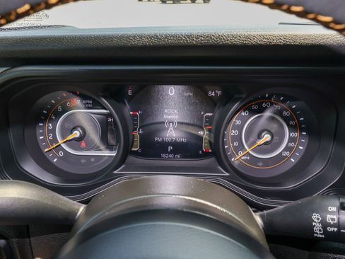 Used 2024 Jeep Wrangler Unlimited Sport AWD/4WD image 23