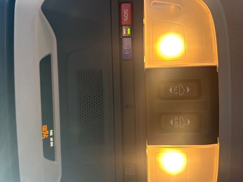 Certified 2025 Subaru Crosstrek 2.0i Premium AWD/4WD image 31