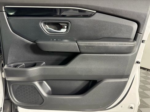 Used 2024 Honda Pilot Touring image 49