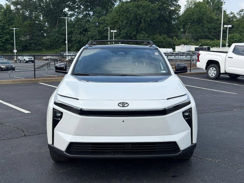 Used 2026 Toyota bZ FWD image 11