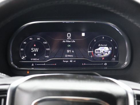 Used 2022 GMC Yukon SLT w/ SLT Premium Package image 36