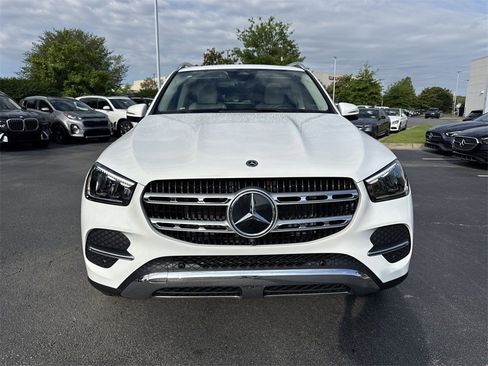 Certified 2025 Mercedes-Benz GLE 450e 4MATIC image 8