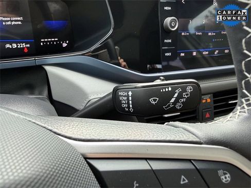 Used 2024 Volkswagen Taos SE image 18