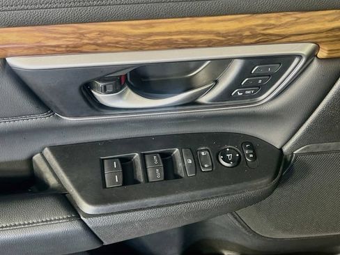 Used 2019 Honda CR-V EX-L image 12