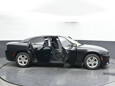 Used 2022 Dodge Charger SXT w/ Cold Weather Package image 59