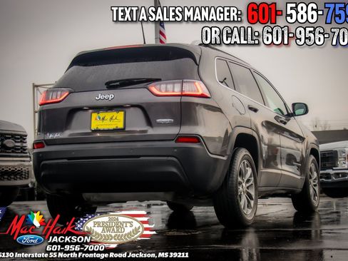 Used 2019 Jeep Cherokee Latitude Plus image 6