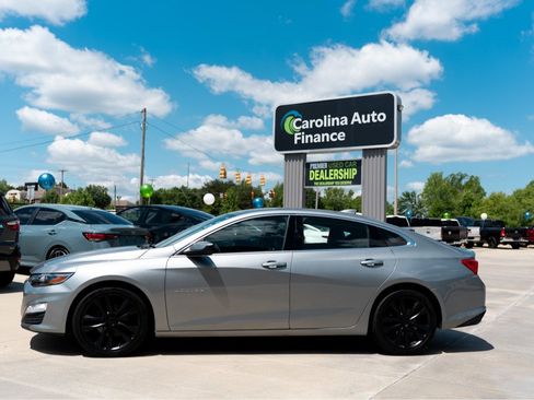 Used 2023 Chevrolet Malibu LT FWD image 3
