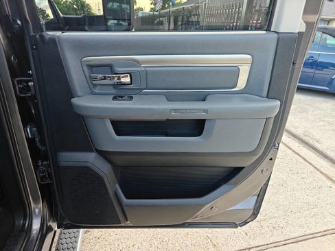 Used 2015 RAM 1500 Lone Star image 18