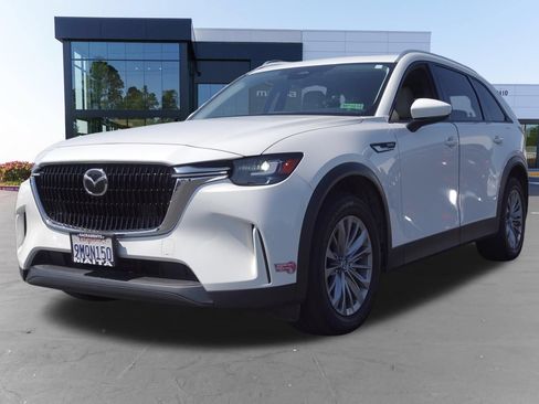 Used 2024 MAZDA CX-90 Plug-In Hybrid w/ Preferred AWD/4WD image 9