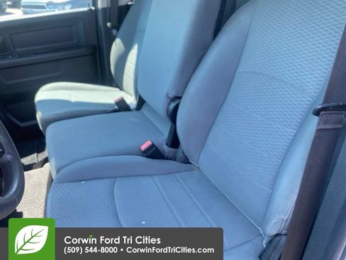 Used 2018 RAM 1500 Express AWD/4WD image 5
