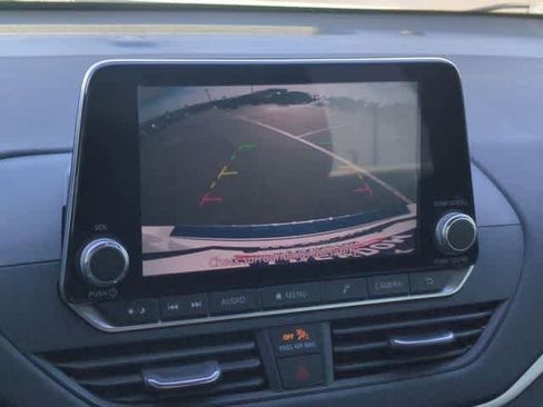 Used 2022 Nissan Altima 2.5 SV image 28