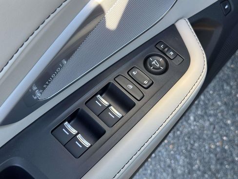 Certified 2025 Acura RDX w/ Technology Package image 25