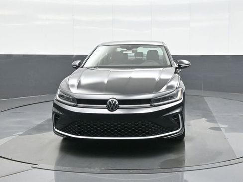 New 2026 Volkswagen Jetta SEL FWD image 2