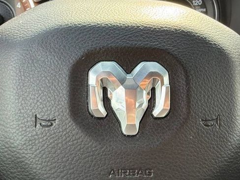 Used 2019 RAM 1500 Big Horn AWD/4WD image 22