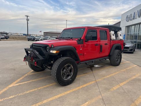Used 2020 Jeep Gladiator Rubicon w/ Cold Weather Group image 8