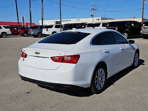 Used 2023 Chevrolet Malibu LT w/ Driver Confidence Package image 5