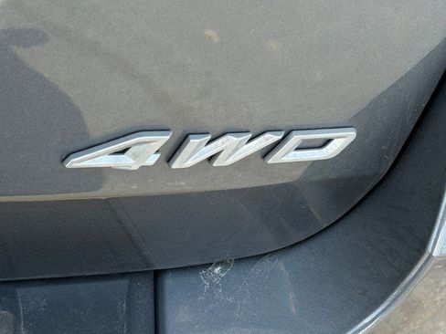 Used 2023 Ford Explorer XLT w/ Equipment Group 202A AWD/4WD image 13