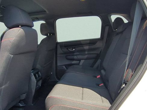 Used 2025 Honda CR-V Sport image 10