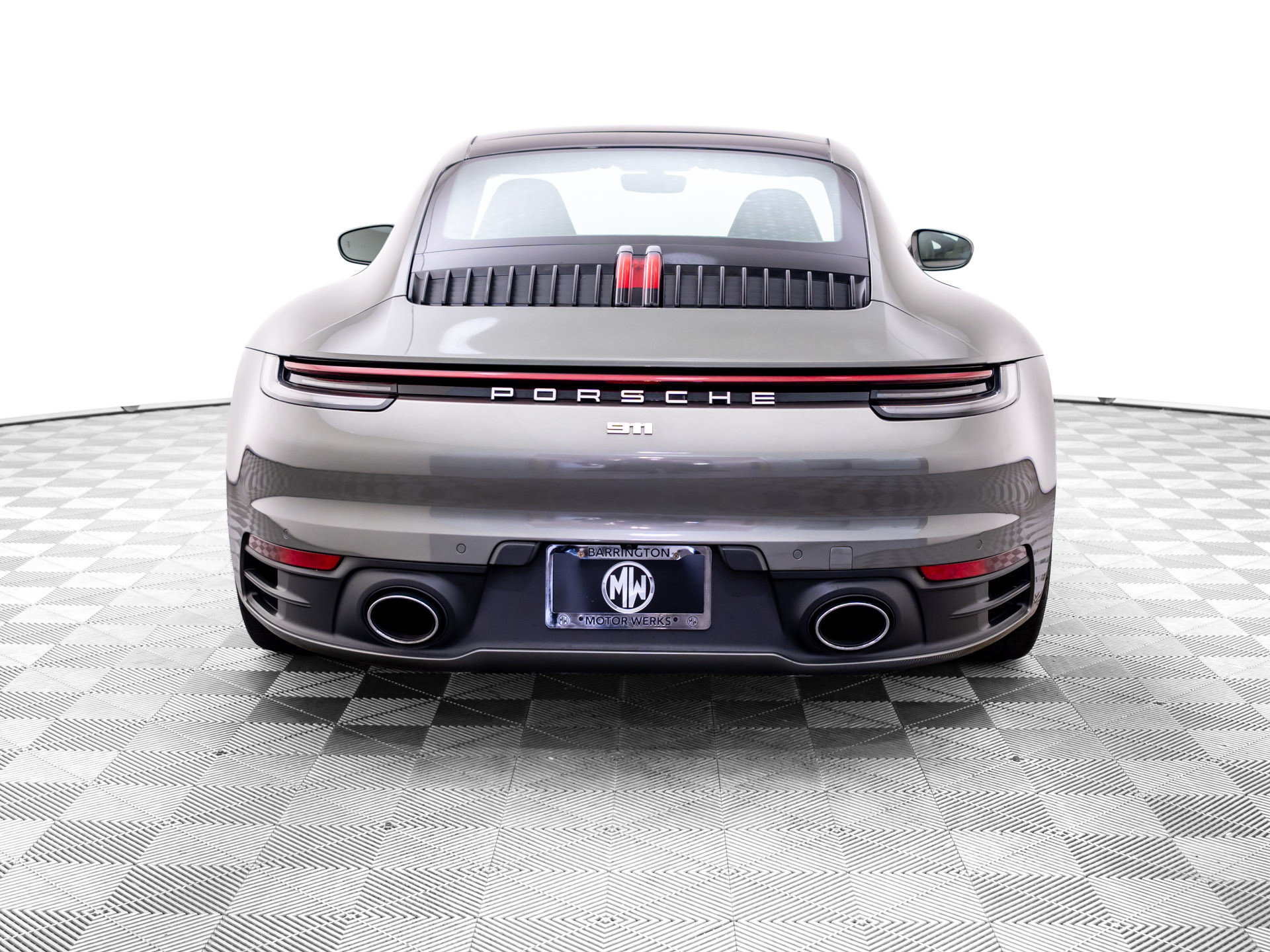 Used 2022 Porsche 911 Carrera w/ Premium Package RWD image 10