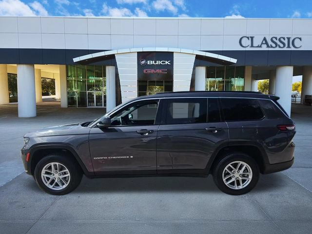 Used 2024 Jeep Grand Cherokee L Laredo AWD/4WD image 5