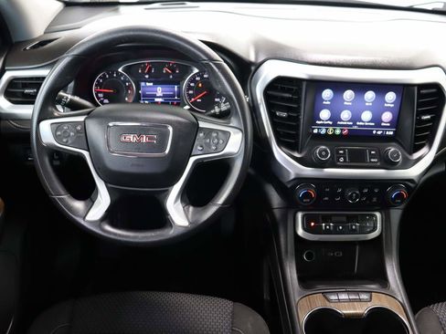 Certified 2023 GMC Acadia SLE image 11