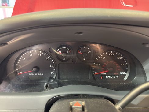 Used 2011 Ford Ranger XLT RWD image 18