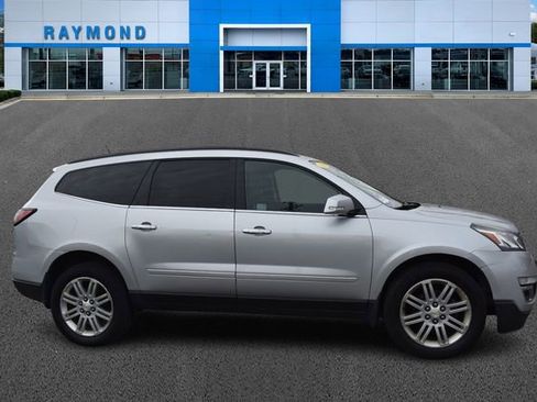 Used 2014 Chevrolet Traverse LT w/ All-Star Edition image 2