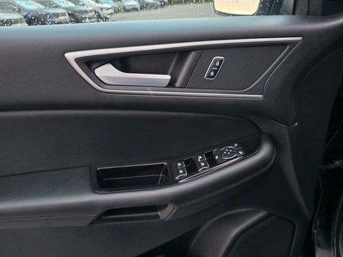 Used 2020 Ford Edge SEL w/ Convenience Package AWD/4WD image 28