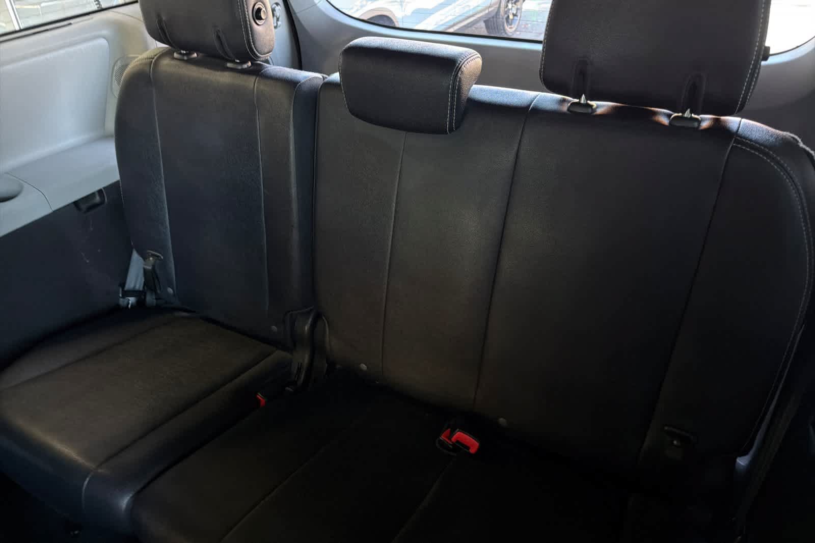 Used 2020 Toyota Sienna SE Premium AWD/4WD image 18