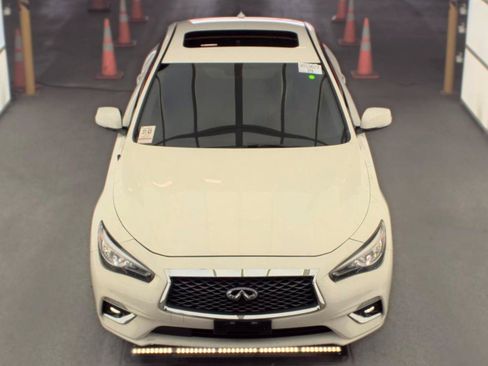 Used 2019 INFINITI Q50 Luxe w/ Essential Package (3.0T Luxe) AWD/4WD image 2