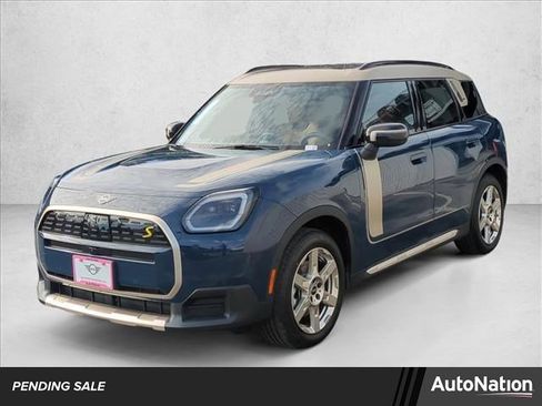 New 2025 MINI Cooper Countryman SE w/ Comfort Package Max image 1