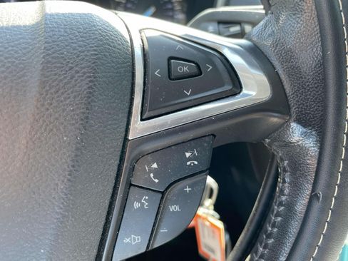 Used 2013 Ford Fusion SE FWD image 21