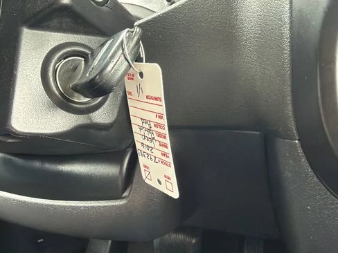 Used 2016 Jeep Patriot Latitude image 32