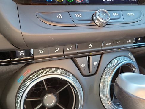 Certified 2022 Chevrolet Camaro LT w/ RS Package image 25