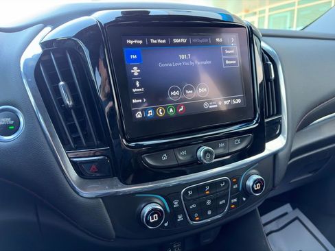 Used 2023 Chevrolet Traverse RS w/ LPO, Floor Liner Package image 26
