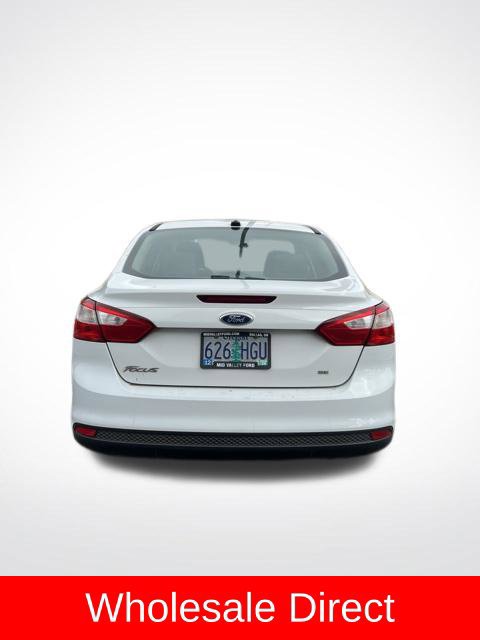 Used 2014 Ford Focus SE FWD image 6