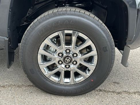 New 2026 Toyota Tacoma Limited AWD/4WD image 12