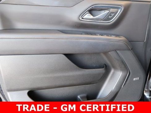 Used 2022 GMC Yukon AT4 w/ Technology Package AWD/4WD image 12