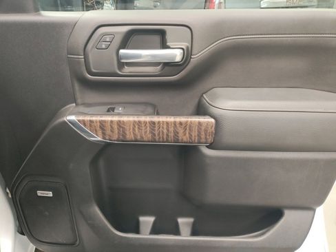 Used 2022 GMC Sierra 2500 Denali w/ Denali Ultimate Package image 10