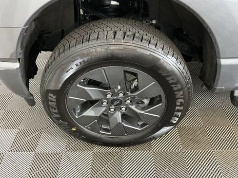 Used 2024 Ford F150 Lightning Lariat AWD/4WD image 34