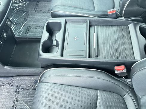 Used 2025 Honda Odyssey Elite image 19
