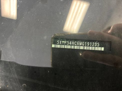 Used 2021 Kia Telluride SX w/ Towing Package FWD image 3