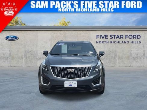 Used 2021 Cadillac XT5 Luxury FWD image 3