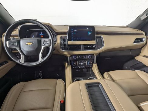 Used 2024 Chevrolet Tahoe Premier AWD/4WD image 14