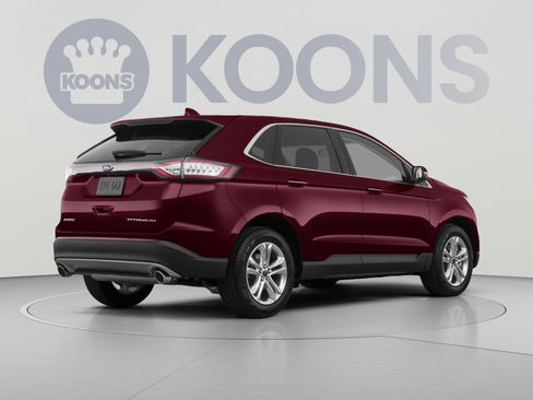Used 2019 Ford Edge Titanium w/ Cold Weather Package AWD/4WD image 4